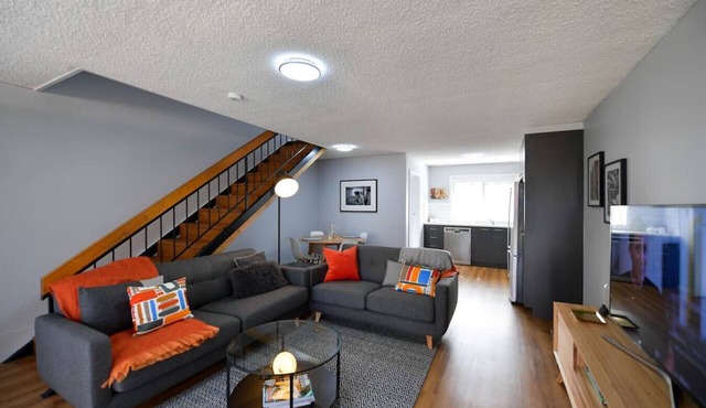 Modern 2 Bedroom Apartment – Kooringal, Wagga Wagga | Minutes to CBD