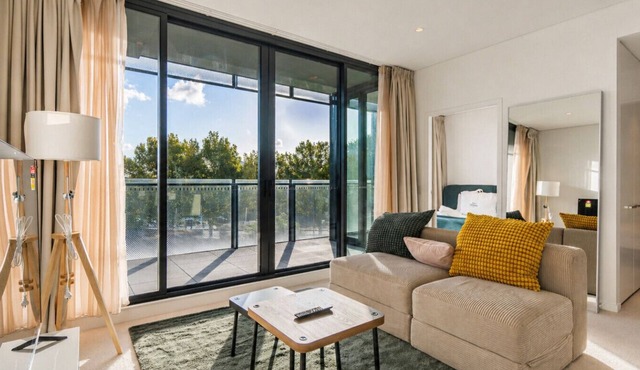 Modern Zetland Stay Above Green Square Station