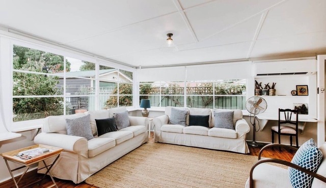 Mortimer Cottage A Pool Oasis in Heart of Mudgee
