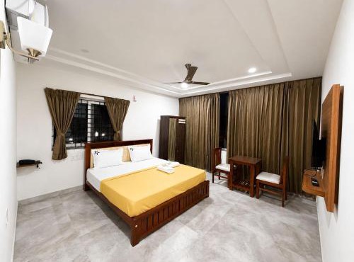 Nakshatra Boarding and Lodging