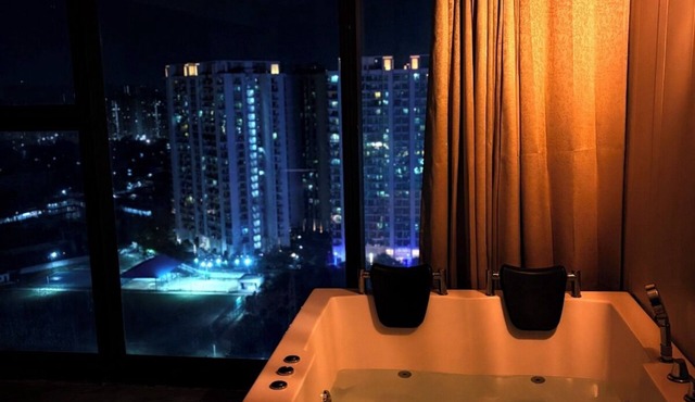 Namaste B&B With Jacuzzi I Noida