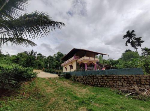 NatureNest Retreat