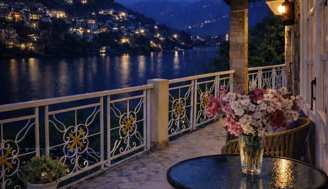 Neelesh Inn - Luxury Lake View Hotel With Swimming Pool On Bhimtal Lake