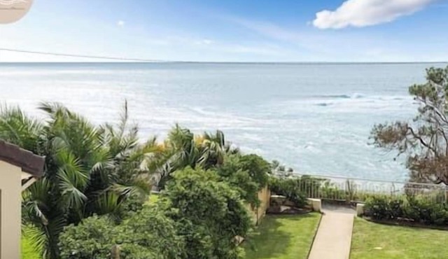 North Facing Seaside Apartment