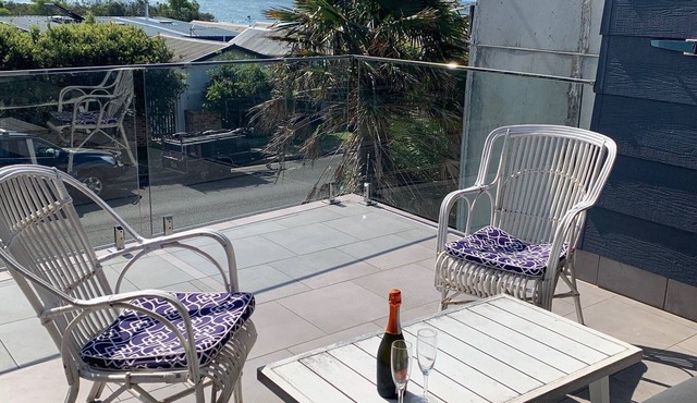 Old Spice Beach House - Great view, sleepy location, perfect for families