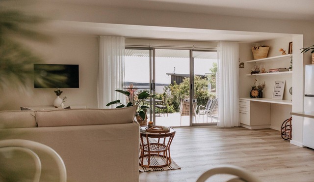 Olga - 1 bedroom pet friendly