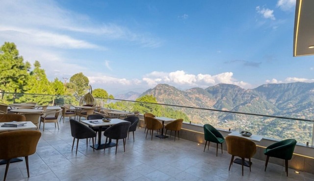 OnlyStay Luxe House Dalhousie