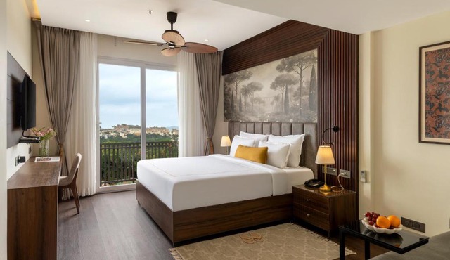 Oraka by My Downtown Aura Hotel