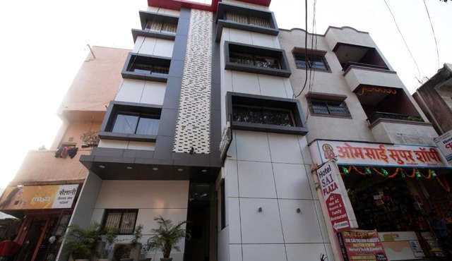 OYO Flagship 43003 Hotel Sai Plaza