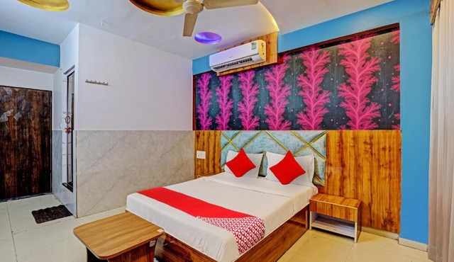 OYO Flagship Hotel Metro