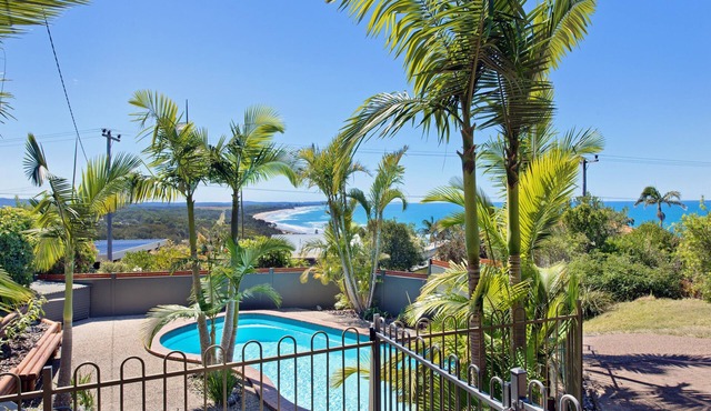 Panorama Beach House - executive home