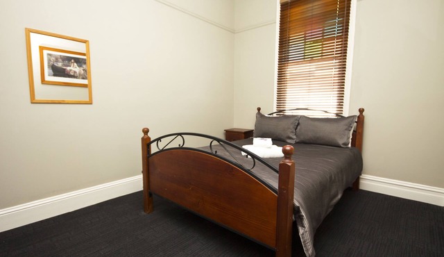 Peden's Hotel