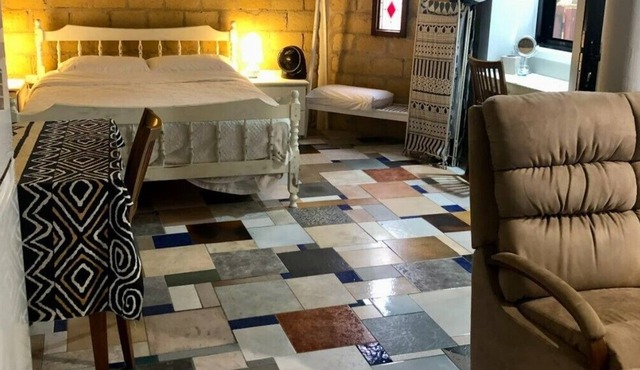 Pet friendly covered courtyard with private studio