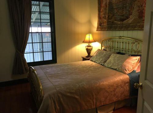 Pitstop Lodge Guesthouse B&B
