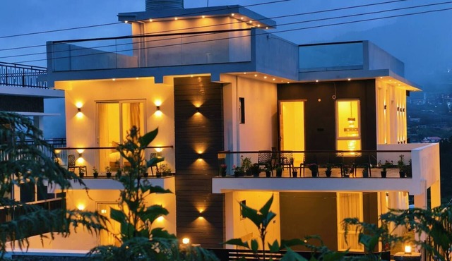 Plum leaves premium Villa