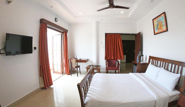 Pondicherry Executive Inn