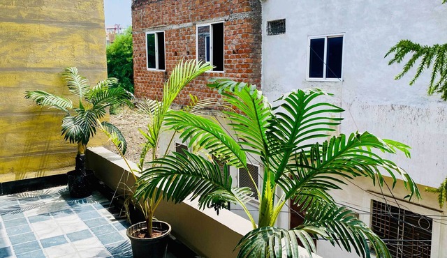 Prabhu Ji Home Stay