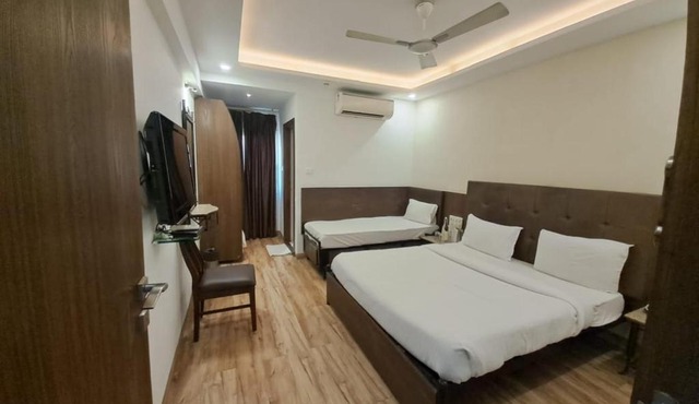 Pravasa hotel Indore