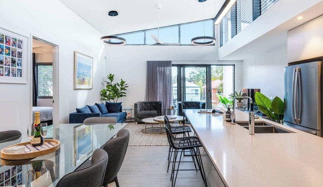 Premium Beachside Apartment Living in Coogee - E7