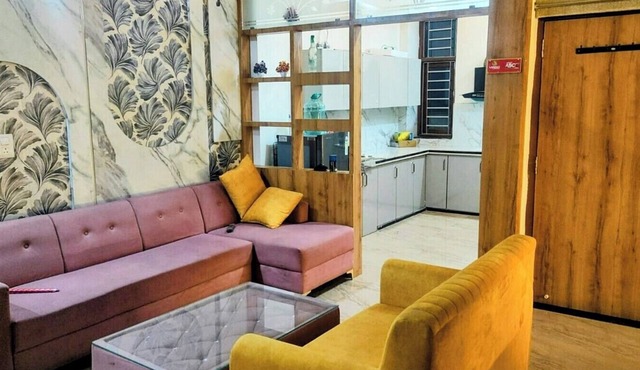 Private Luxury 3BHK Villa in Jaipur | Perfect for Family Stays &Romantic Getaway