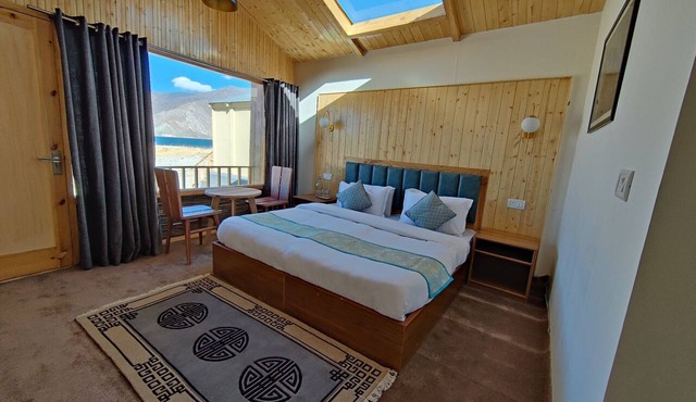 Rangjon Resort