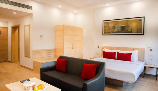 Red Fox by Lemon Tree Hotels, Dehradun