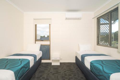 Reef Gateway Hotel in Cannonvale