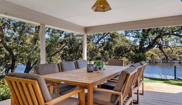 Reflections on The Creek - Deck, Water Front, Fireplace, Serenity