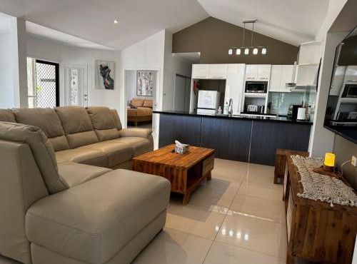 Rest & Relax at The Secret Garden Getaway in Mount Samson