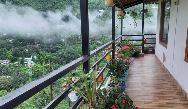 Richa Cottage and Home Stay