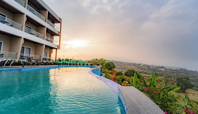 Ritz Valley Resort
