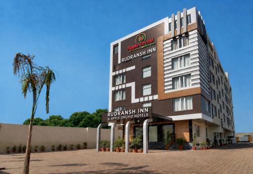 Rudransh Inn By Apple Orchid Hotels