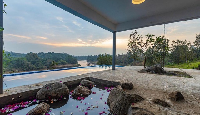 SaffronStays One Tree Farm, Karjat - infinity pool villa with amazing river views
