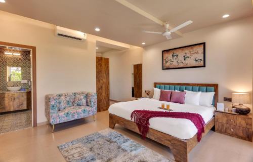 SaffronStays Playground Couples Suite