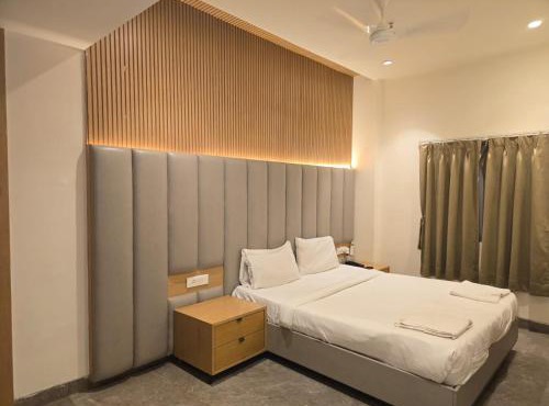 Sai Madhura Luxury Rooms