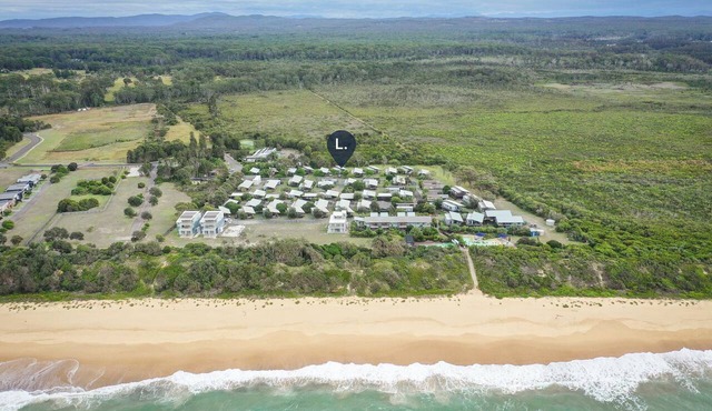 Sandy Shores, W6 Serenity Resort