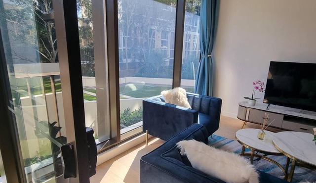 Sapphire Royale Suite in Macquarie Park