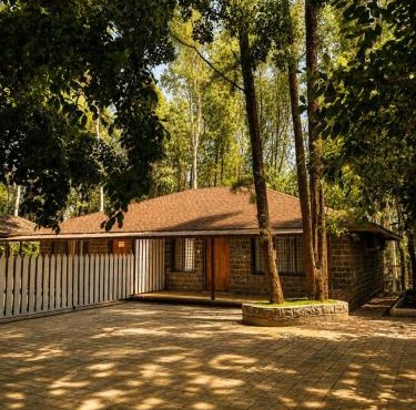 Savali The Shades of Shadow,Villa , Nature Stay, Bonfire ,Barbecue, & Family Getaway