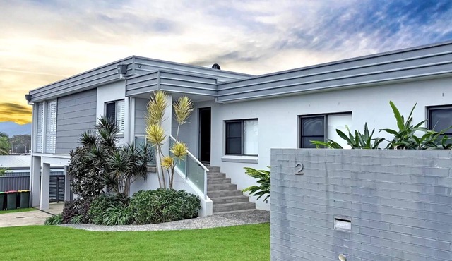 Sawtell Sanctuary - a beautifully appointed coastal retreat designed for relaxed living and comfort