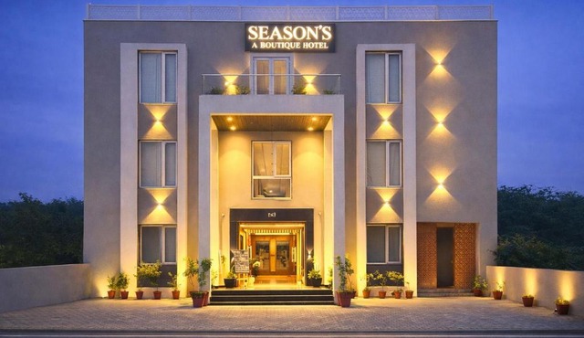 Seasons Boutique Hotel near Sajjangarh Biological Park, Udaipur