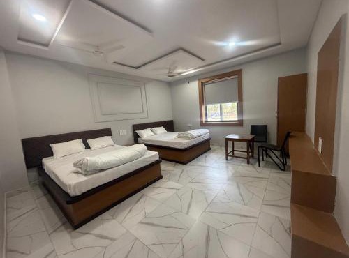 Seasons Resorts