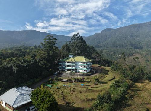 Shola Heaven Resort
