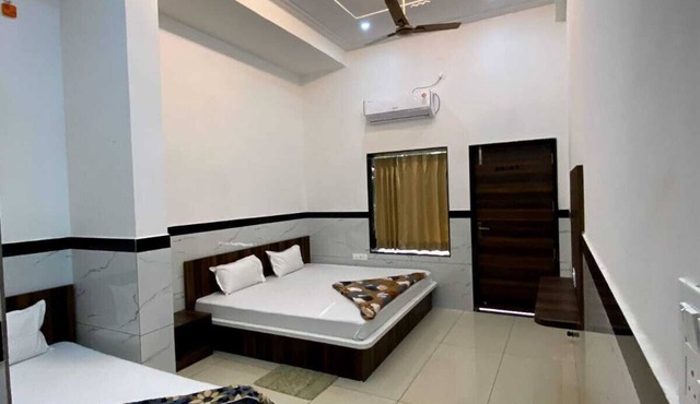 Shree Radhe Radhe Palace