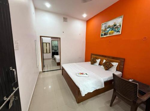 Shree Ram ji home stay Ayodhya contact number 92782-97365