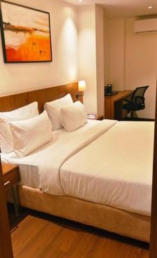 Silvotel Premier By Bizzgrow Hotels