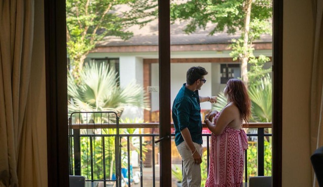 Sobit Sarovar Portico