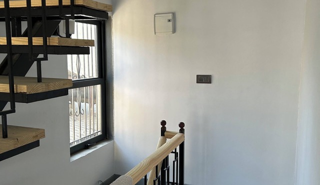 Soothing 2-bedroom house with AC in enchanting Bharuch