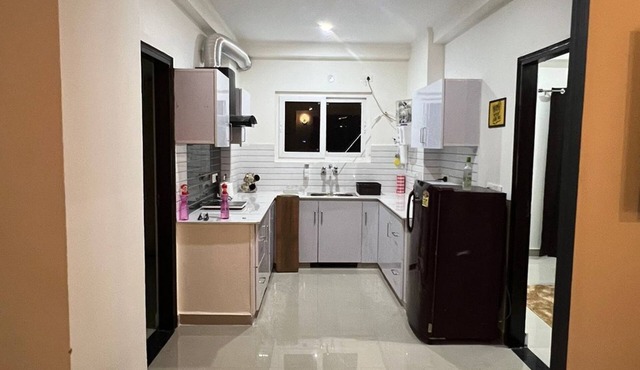 Spacious 3-bedroom apartment with WiFi, AC in peaceful Dehradun