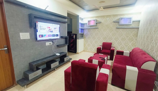 Spacious 3-bedroom condo in beautiful Jaipur with AC comfort