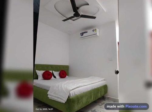 Spot On Hotel Blue Star